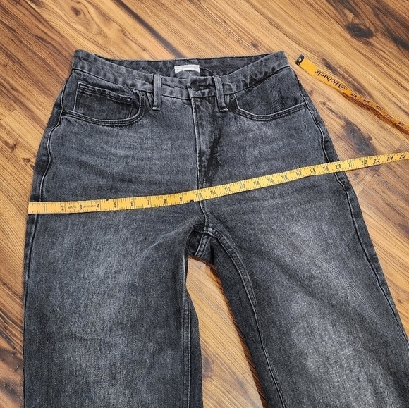 Good American 90's Baggy Loose Fit Straight Leg Jean - Picture 7 of 14